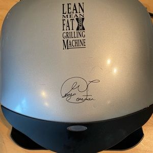 George Foreman lean mean fat reducing like new indoor grill